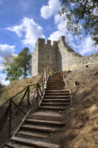 Цари Мали град и подхода към детския въжен парк