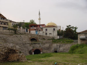 Античния амфитеатър в Дурес