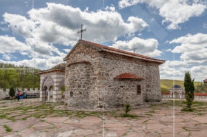 Старата църква на Църногорски (Гигински) манастир