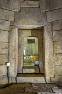 Входа към погребалната камера на гробницата на Севт III