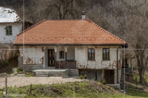 Стара къщи в село Богойна