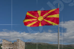 Македонското знаме над Самуиловата крепост в Охрид