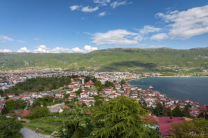 Гледка от Самуиловата крепост към Охрид