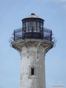 Фара на вълнолома на резиденция Евксиноград