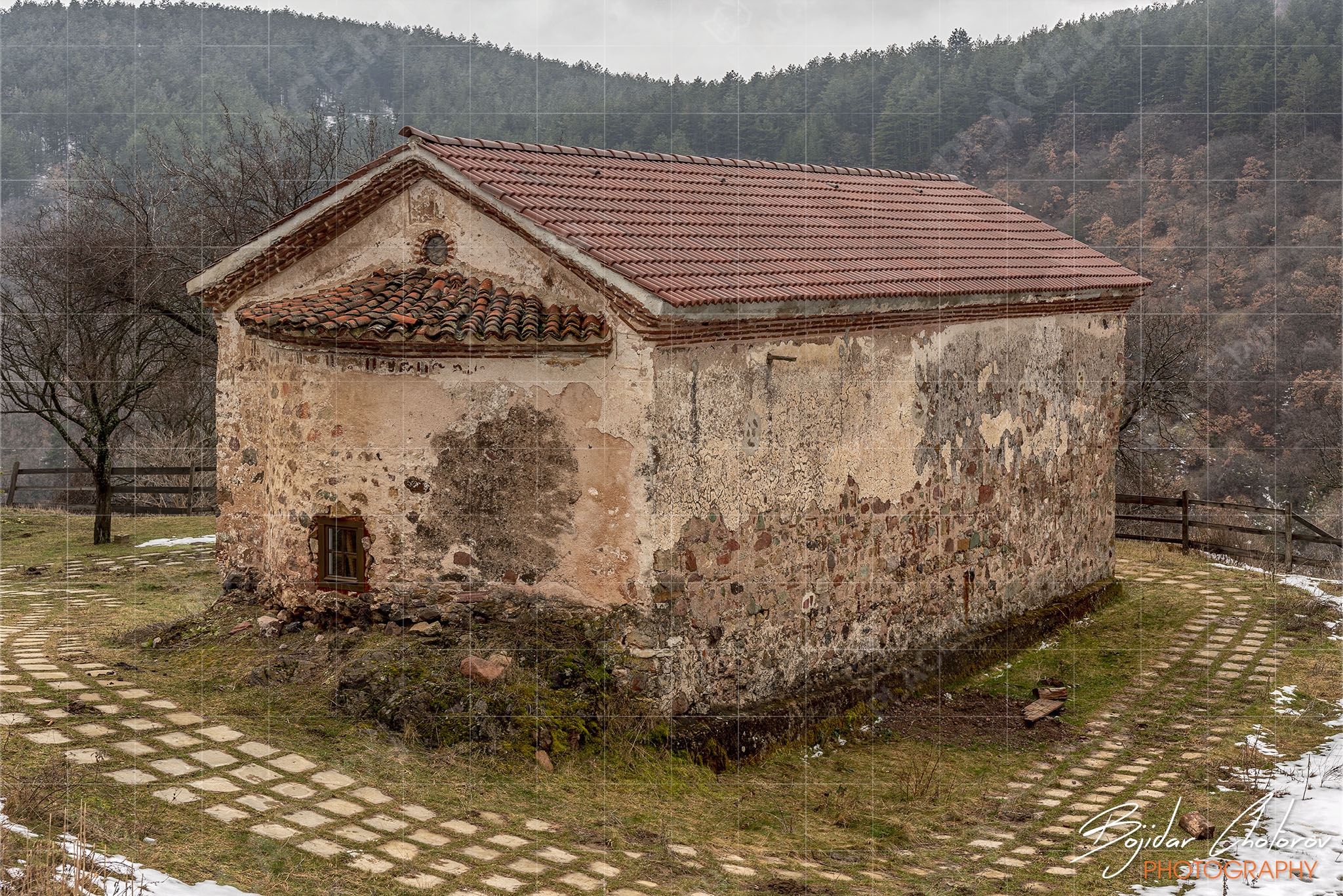 Сеславски манастир „Свети Николай Мирликийски“