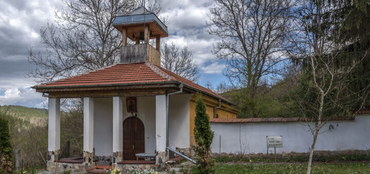 Манастирската църква Св. Анна