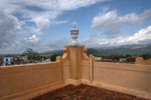 Открития окрив (тераса) на манастира